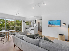 Burleigh Bliss - 2 Bedroom Apartment